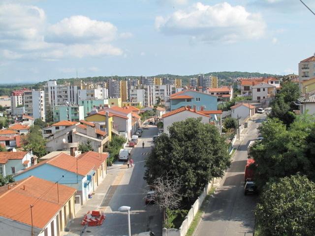 Apartment Pula Center - Near The Central Bus Station Esterno foto